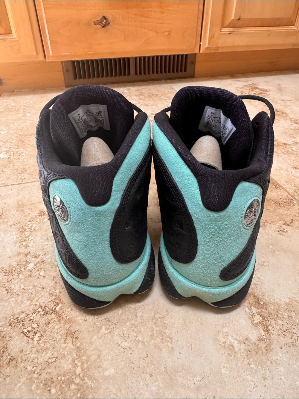 Air Jordan 13 Retro Island Green - Picture 3 of 5